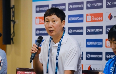 Trực tiếp HLV Kim Sang Sik nói gì trước trận đấu với Campuchia? | AFF Cup 2026