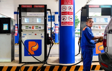 Giá xăng dầu hôm nay 10/8: Bật tăng trở lại
