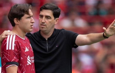 CHÍNH THỨC: 2 ngôi sao Liverpool bị loại khỏi Champions League 2026/27