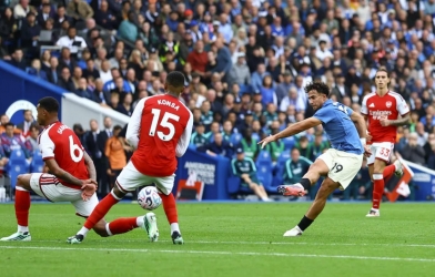 Trực tiếp Brighton 2-0 Arsenal: Siêu phẩm sút xa