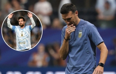 Hành động đặc biệt của HLV Argentina ngày tạm biệt Messi
