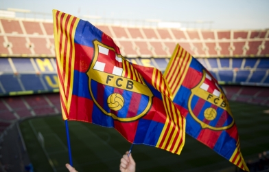 CHÍNH THỨC: Barca ký thành công với 'máy tạt bóng' được thèm khát ở châu Âu