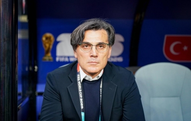 CHÍNH THỨC: Gã khổng lồ châu Âu sa thải HLV lừng danh sau Nations League!
