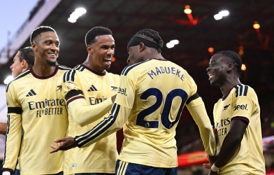 Madueke tỏa sáng từ ghế dự bị, Arsenal nhọc nhằn đả bại Nottingham Forest