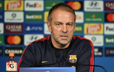 HLV Flick ra tuyên bố bất ngờ về sức mạnh của PSG khi vùi dập Barca