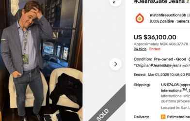 Chiếc quần bò bị cấm của Magnus Carlsen được đấu giá lên tới tiền tỷ