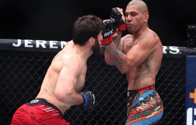 Alex Pereira nói gì sau thất bại tại UFC 313?