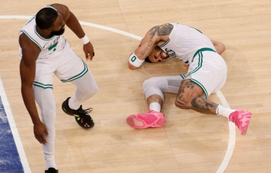 Jayson Tatum chấn thương nặng, Boston Celtics dễ thành cựu vương NBA