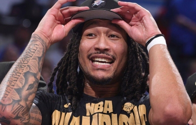 Sao bóng rổ gốc Việt làm nên lịch sử ở NBA