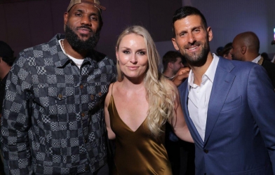 'Djokovic là VĐV vĩ đại nhất lịch sử thể thao thế giới'