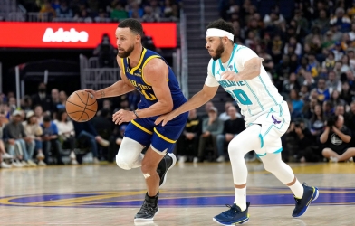 Anh em nhà Curry 'song kiếm hợp bích' trong màu áo Golden State Warriors