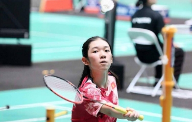 Thần đồng sinh năm 2011 tiếp đà thăng hoa, lọt tứ kết giải cầu lông quốc tế