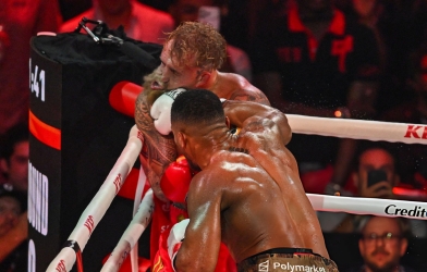 Jake Paul nói thẳng về lực đấm của Anthony Joshua