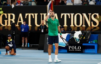 Lịch thi đấu tennis 22/1: Djokovic gặp đối 'mềm'