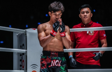 Nguyễn Trần Duy Nhất dạy sao trẻ Malaysia 'bài học vỡ lòng', thắng trận thứ 3 ở ONE Championship