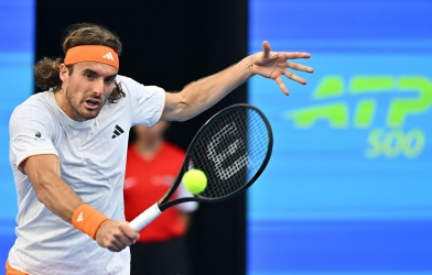 Tsitsipas nói thẳng tuột lí do nhiều tay vợt tên tuổi bỏ chuỗi giải ở Nam Mỹ