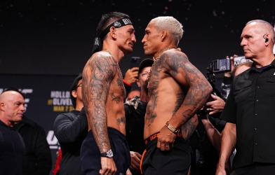 Trực tiếp UFC 326: Holloway vs Oliveira 2, 5h00 hôm nay 8/3