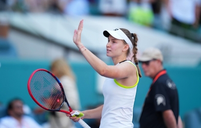 Tay vợt số 1 châu Á ngược dòng đẳng cấp, lọt bán kết Miami Open 2026