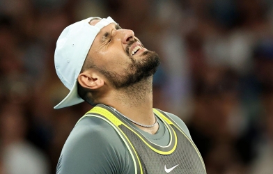 'Ngựa chứng' tennis thế giới xuống trình trầm trọng, không chịu giải nghệ vì 1 điều