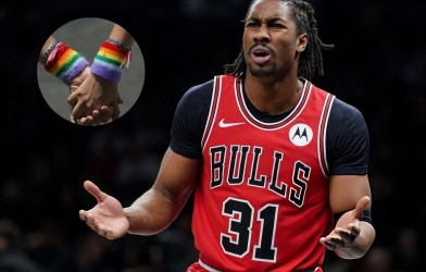 Phát ngôn chỉ trích cộng đồng LGBT, một cầu thủ NBA bị cắt hợp đồng