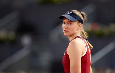 Tay vợt châu Á thắng như chẻ tre, vượt mặt Sinner ở thống kê quan trọng