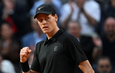 Sinner thắng nhàn trận ra quân Rome Masters 2026