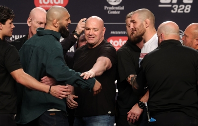 Trực tiếp UFC 328: Chimaev vs Strickland, 8h00 hôm nay 10/5