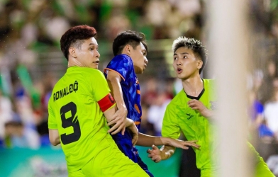 Độ Mixi sút pen cháy lưới, Refund Gaming vô địch FC Online Creator Championship 2026
