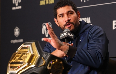 Alex Pereira cảnh cáo cái tên này trước thềm UFC Nhà Trắng