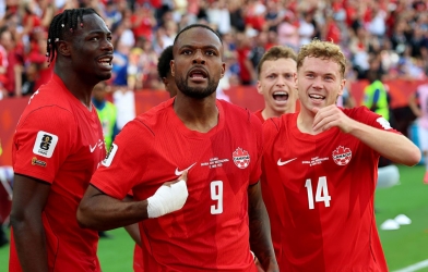 Đi vào lịch sử bóng đá Canada, Cyle Larin nói lời gan ruột