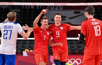 Bóng chuyền Nga dễ trở lại thi đấu quốc tế, tuyển thủ Ukraine phản đối kịch liệt