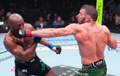 Để thua Dricus du Plessis, Kamaru Usman úp mở khả năng giải nghệ