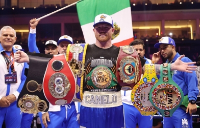 Quyền vương Canelo Alvarez hé lộ thời điểm giải nghệ