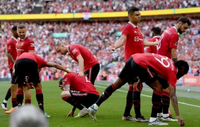 CĐV MU chỉ đích danh tội đồ sau khi thua Man City tại FA Cup