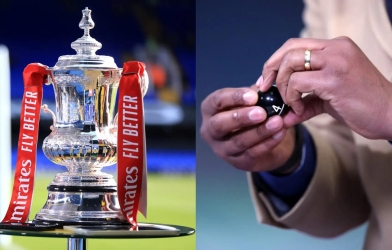 Bốc thăm bán kết Cúp FA: Man City gặp đối cứng