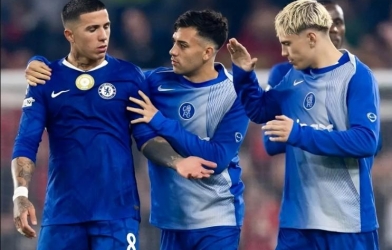 CHÍNH THỨC: Chelsea chia tay ngôi sao Argentina