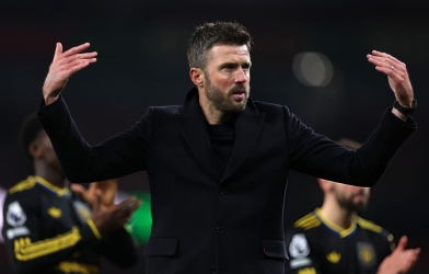 HLV Michael Carrick chỉ thắng bí quyết giúp MU đả bại Arsenal