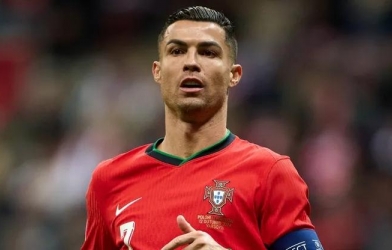 Ronaldo bất ngờ khiến Bồ Đào Nha 'ngậm trái đắng' trước World Cup