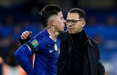 Chelsea bất ngờ bắt được 'kẻ nội gián' ở 2 trận thua PSG