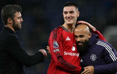 Cặp đôi 'song sát' của MU báo tin buồn