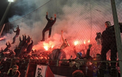 Giành vé dự World Cup, Bosnia & Herzegovina tuyên bố phá hủy luôn SVĐ