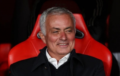 Rời Benfica, HLV Jose Mourinho tiếp quản bến đỗ vĩ đại bậc nhất World Cup?