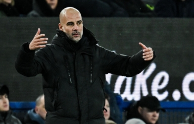 HLV Pep Guardiola thốt lên điều cay đắng khi Man City hòa Everton