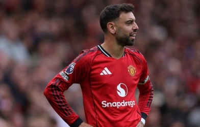 Định giá 100 triệu Bảng, MU tìm được người thay thế Bruno Fernandes