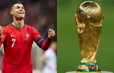 Chưa cần ra sân, Ronaldo đã chính thức đi vào lịch sử World Cup