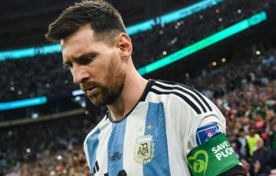 Messi chấn thương, lộ diện ngôi sao thay thế 'số 10' tại Argentina