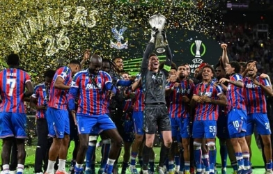 Quật ngã Rayo Vallecano, Crystal Palace vô địch Conference League 2025/26