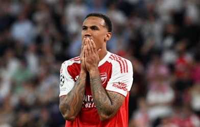 'Tội đồ' của Arsenal lập tức nhận điều tuyệt vời từ PSG