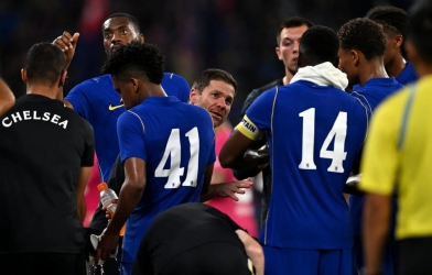 Mưa bàn thắng, đội bóng Malaysia gây địa chấn trước Chelsea
