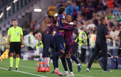 Barca tái lập kỳ tích 76 năm sau màn đại thắng tại Champions League
